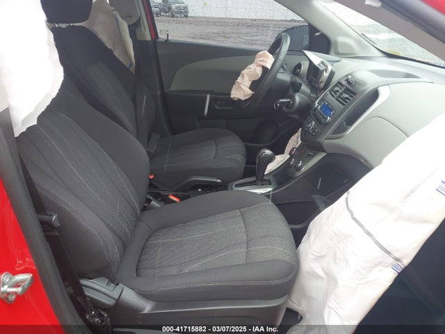 1G1JC5SBXF4179097 Chevrolet Sonic Lt Auto