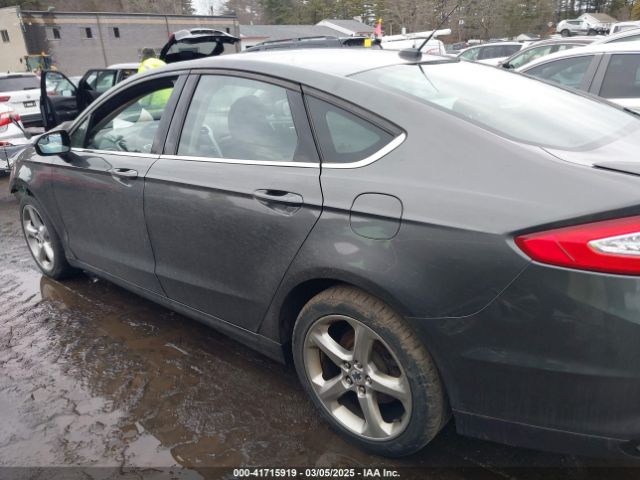 3FA6P0T90GR236597 Ford FUSION SE