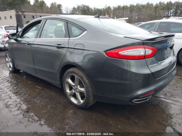 3FA6P0T90GR236597 Ford FUSION SE
