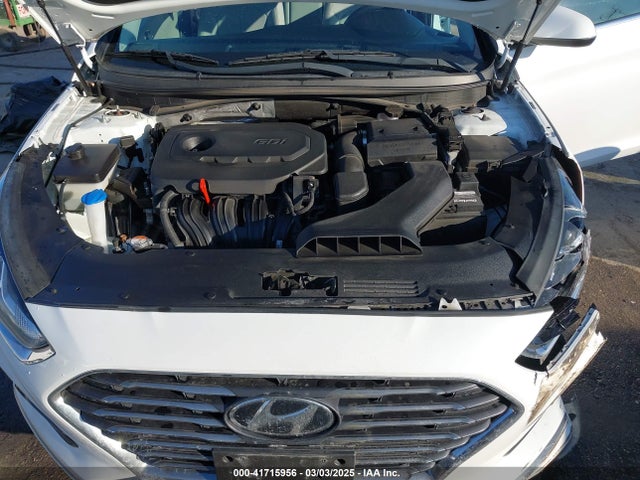 Hyundai SONATA SE 2018 5NPE24AF4JH662386 Image 10