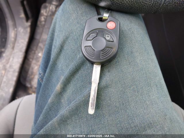 1FMCU9G95FUA27587 Ford ESCAPE SE