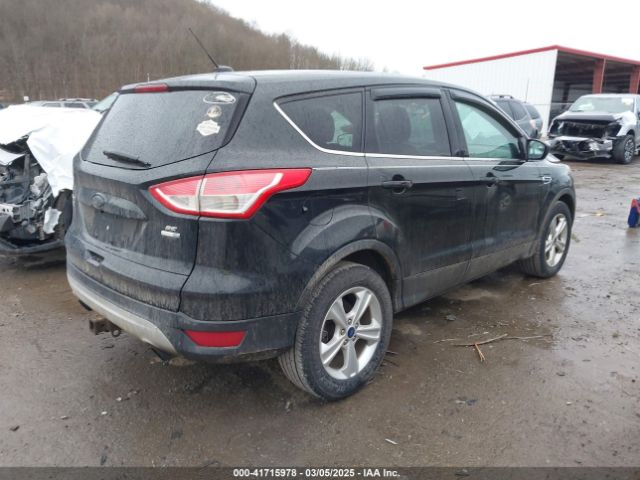 1FMCU9G95FUA27587 Ford ESCAPE SE