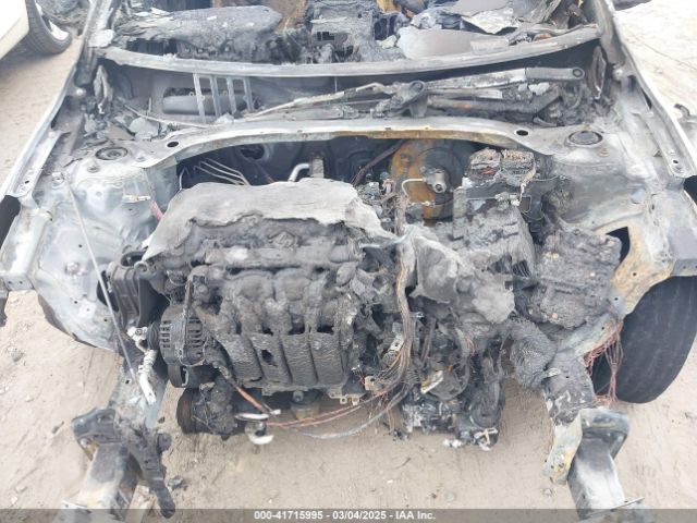 3KPF24AD1KE083980 KIA Forte Lxs