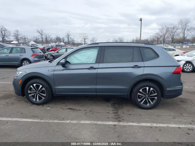 3VV0B7AX1NM042942 Volkswagen Tiguan 2.0t S