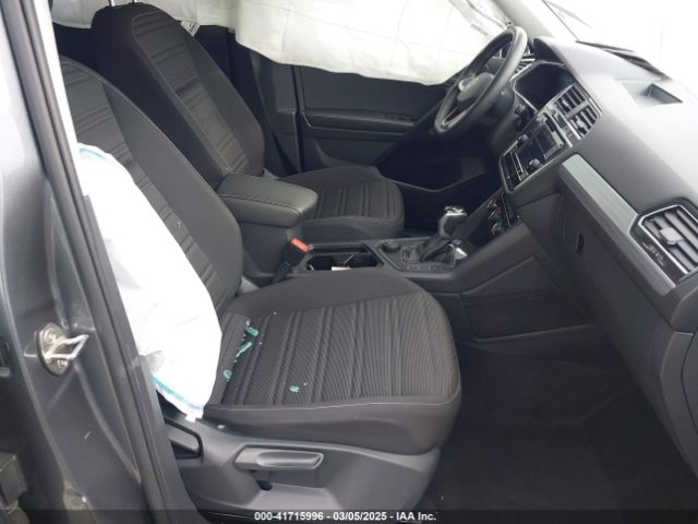 3VV0B7AX1NM042942 Volkswagen Tiguan 2.0t S