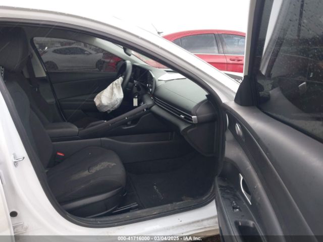 KMHLL4DG2SU862095 Hyundai ELANTRA SE