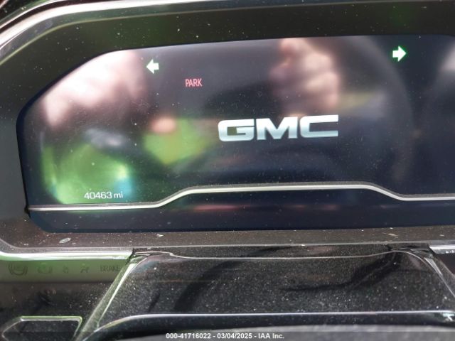 3GTPUJEK9PG299738 GMC Sierra 1500 4wd  Short Box Elevation With 3vl