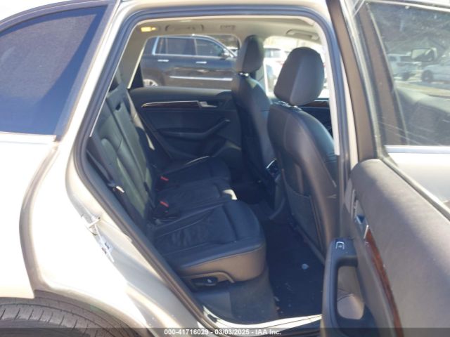 WA1CFAFPXFA052478 Audi Q5 2.0t Premium