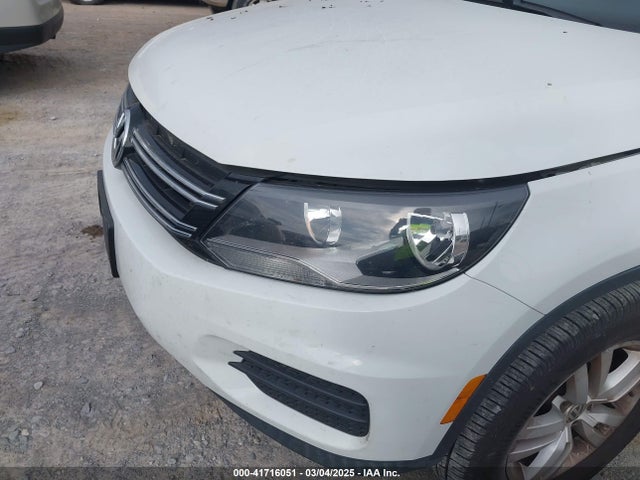 WVGAV7AX9GW546891 Volkswagen TIGUAN S