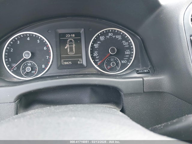 WVGAV7AX9GW546891 Volkswagen TIGUAN S