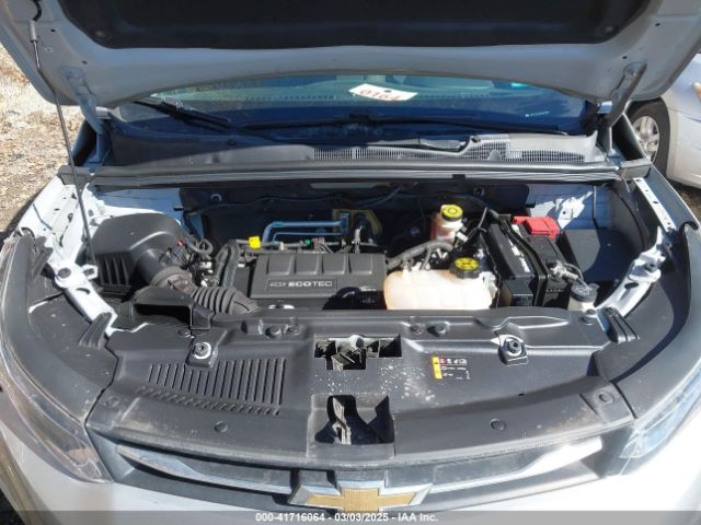 KL7CJKSBXJB721384 Chevrolet TRAX LS