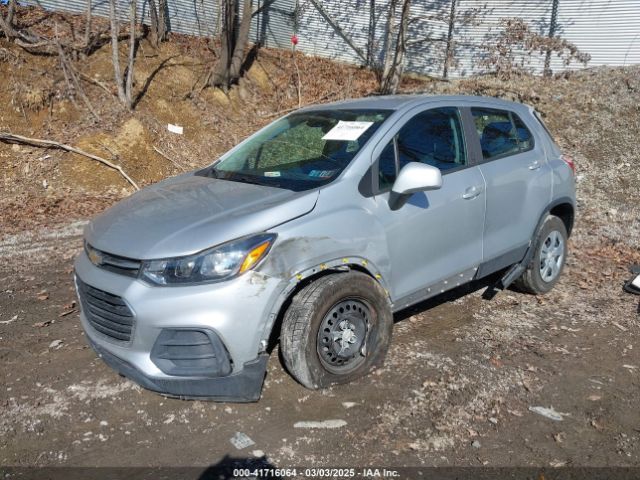 KL7CJKSBXJB721384 Chevrolet TRAX LS