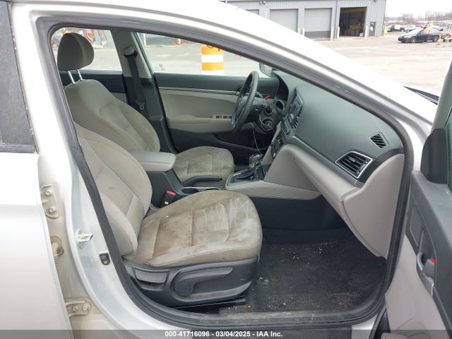 Hyundai ELANTRA SE 2017 KMHD74LF9HU367127 Image 5