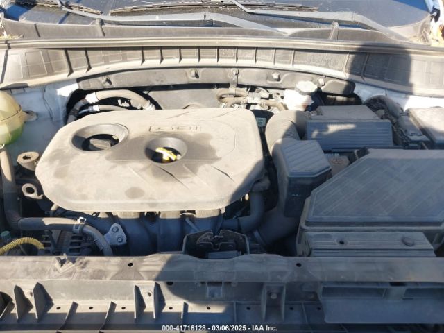 KM8J3CA48GU248042 Hyundai TUCSON SE