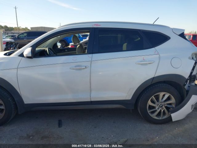 KM8J3CA48GU248042 Hyundai TUCSON SE