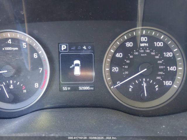 KM8J3CA48GU248042 Hyundai TUCSON SE