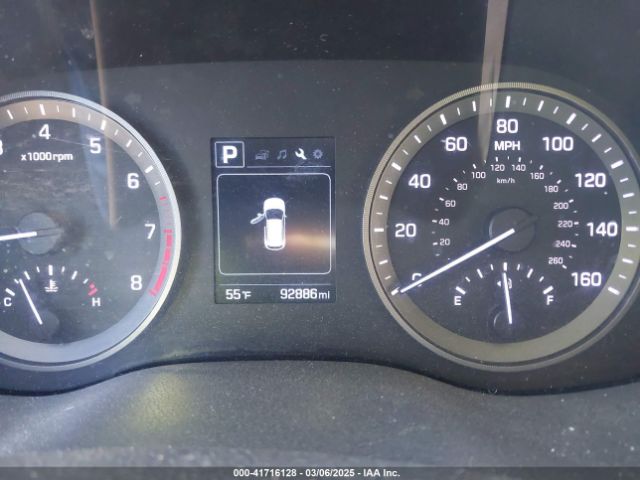 KM8J3CA48GU248042 Hyundai TUCSON SE