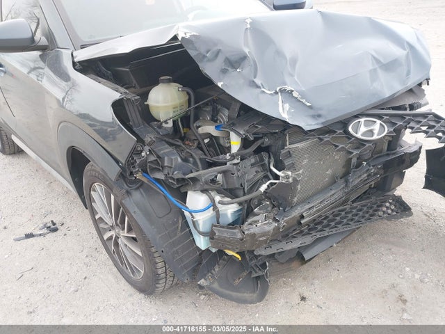 KM8J33AL9KU972838 Hyundai TUCSON SEL