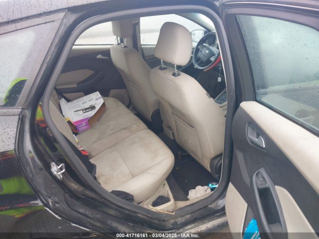 1FADP3K23HL248014 Ford FOCUS SE