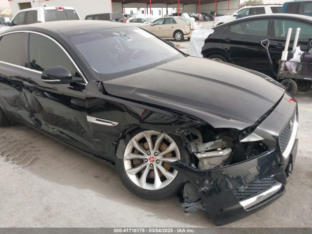 SAJBD4FX4KCY79210 Jaguar Xf 25t Premium