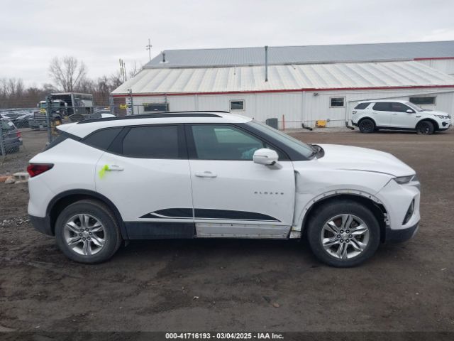 3GNKBBRA9KS683863 Chevrolet Blazer
