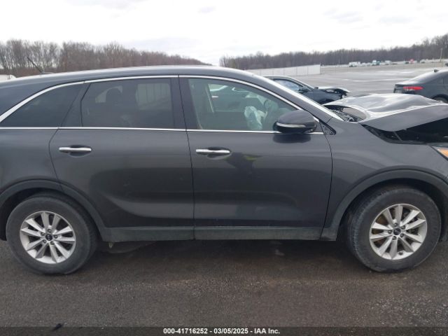 5XYPG4A32KG510776 KIA Sorento 2.4l Lx