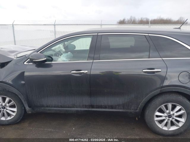 5XYPG4A32KG510776 KIA Sorento 2.4l Lx