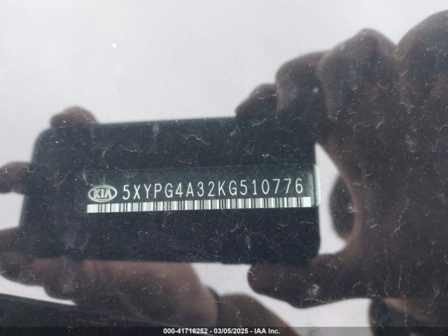 5XYPG4A32KG510776 KIA Sorento 2.4l Lx