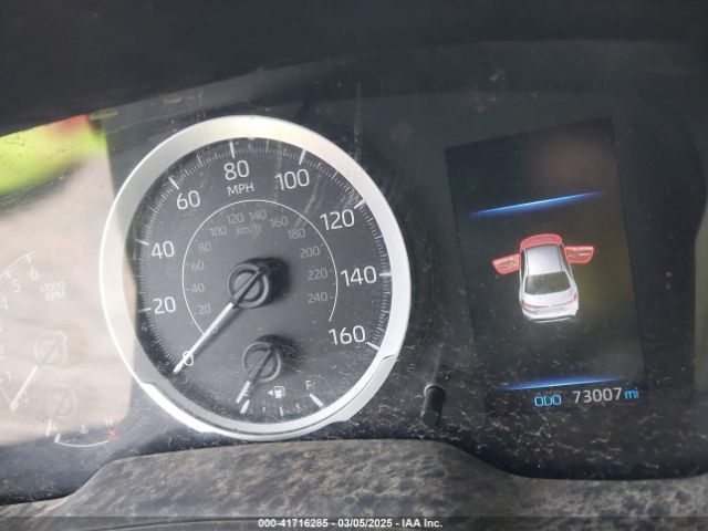 5YFEPRAEXLP128255 Toyota COROLLA LE