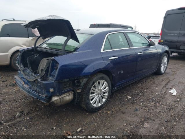 2013 CHRYSLER 300C 2C3CCASGXDH564717 Photo 3