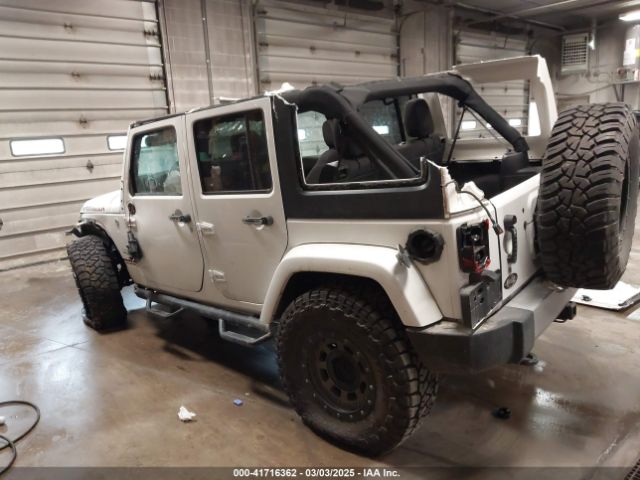 1C4HJWEG9JL819968 Jeep Wrangler Jk Unlimited Sahara