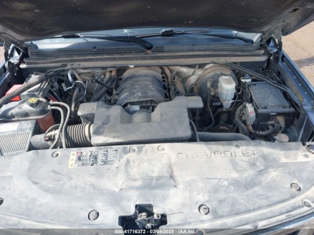 1GNSKHKC3JR207477 Chevrolet Suburban Lt