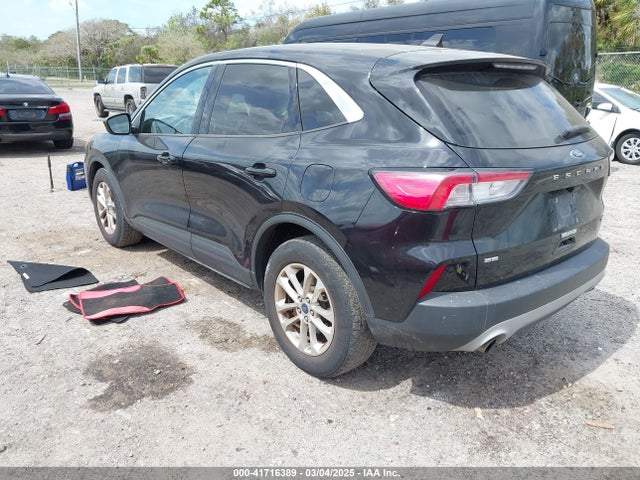 Ford ESCAPE SE 2020 1FMCU0G65LUC05902 Image 3