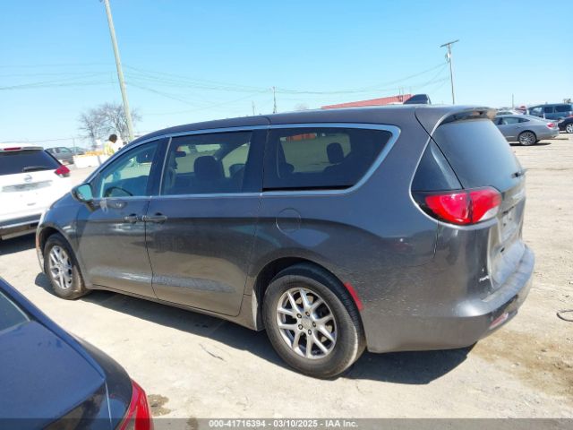 2C4RC1DG5JR148681 Chrysler Pacifica Touring
