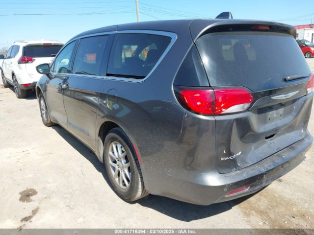 2C4RC1DG5JR148681 Chrysler Pacifica Touring