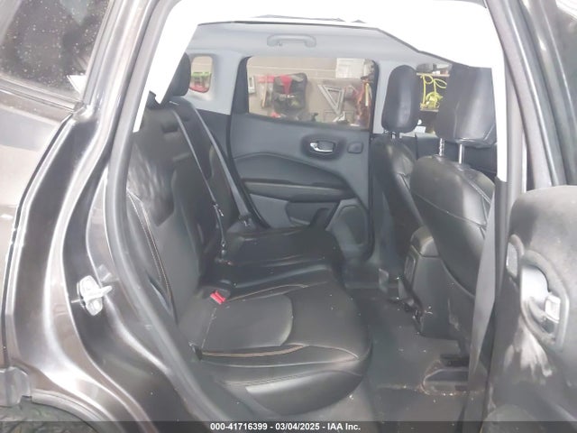 3C4NJDCB9JT245942 Jeep Compass Limited 4x4