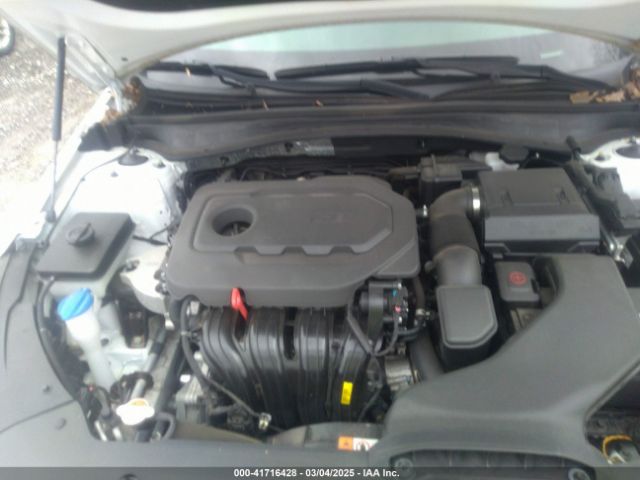 5XXGT4L38JG272718 KIA Optima Lx