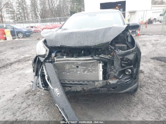 KNDPMCAC1J7408268 KIA Sportage Lx