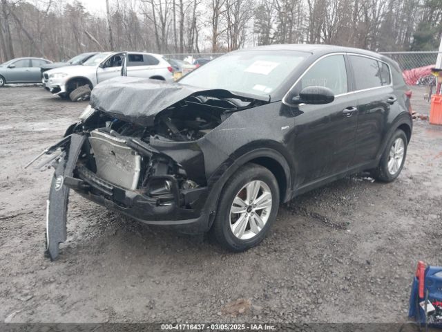 KNDPMCAC1J7408268 KIA Sportage Lx