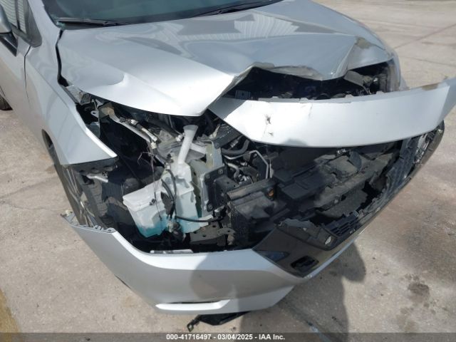 3N1CN8EV1ML806958 Nissan Versa Sv Xtronic Cvt