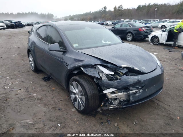 2022 TESLA MODEL Y 7SAYGDEE1NA021734 Photo 0