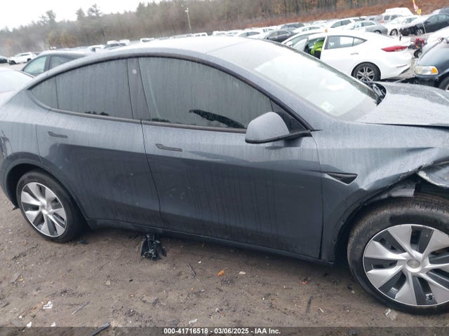 7SAYGDEE1NA021734 Tesla Model Y