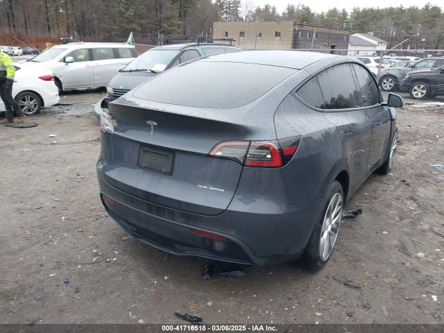 2022 TESLA MODEL Y 7SAYGDEE1NA021734 Photo 3