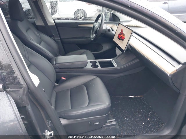 2022 TESLA MODEL Y 7SAYGDEE1NA021734 Photo 4