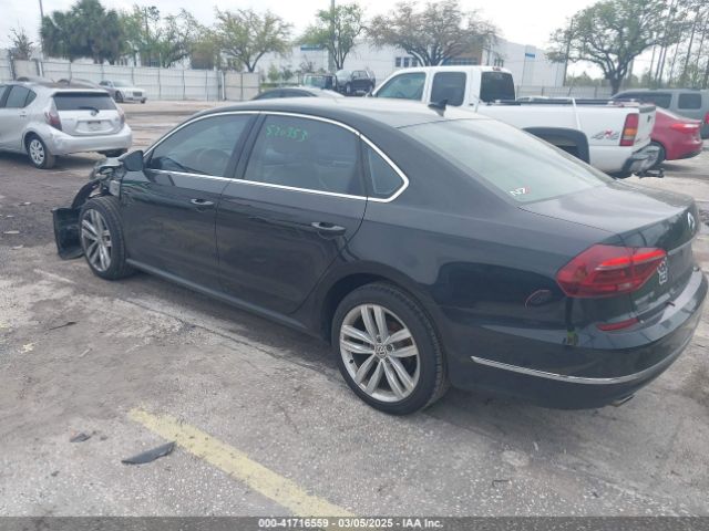 2018 VOLKSWAGEN PASSAT 1VWBA7A32JC014406 Photo 2