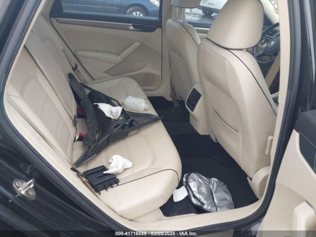 2018 VOLKSWAGEN PASSAT 1VWBA7A32JC014406 Photo 7