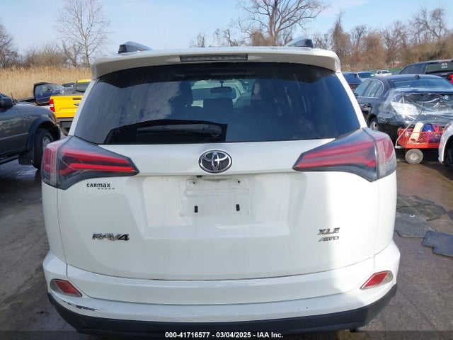 Toyota Rav4 Xle 2016 JTMRFREV5GD191853 Image 16