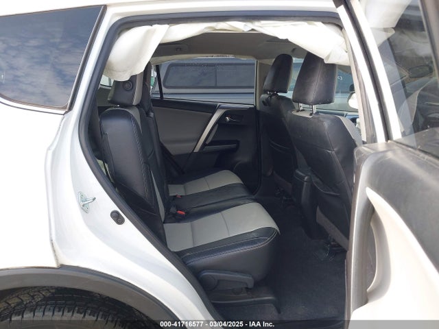 Toyota Rav4 Xle 2016 JTMRFREV5GD191853 Image 8