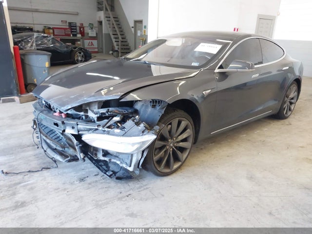 2014 TESLA MODEL S 5YJSA1H13EFP49912 Photo 1
