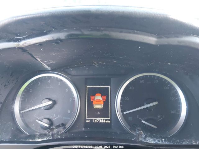 5TDJZRFHXJS499058 Toyota Highlander Xle